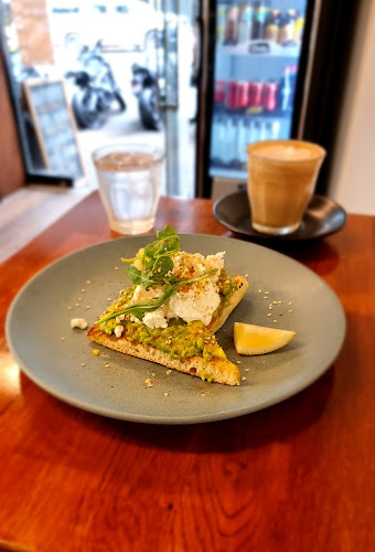 Comentarii opinii despre Tommy’s Coffee Bar