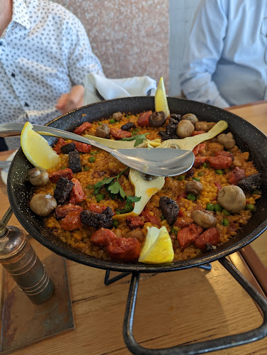 Comentarii opinii despre Rico Bar + Dining