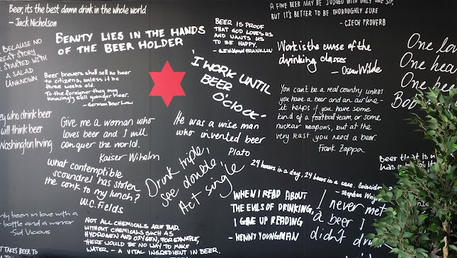 Comentarii opinii despre Henley's Bar & Kitchen