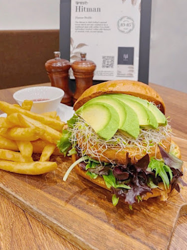 Comentarii opinii despre Black & White Espresso