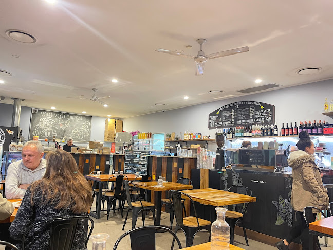 Amico Cafe - Stirling