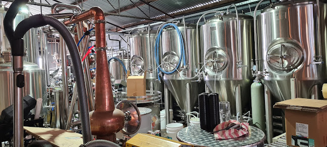 Comentarii opinii despre Noodledoof Brewing & Distilling Co.