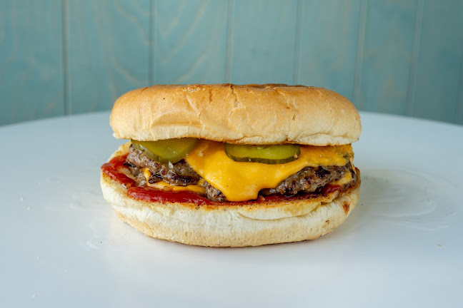 Opinii despre Stadium Geelong Fish and Chips în Newtown - Hospitality and gastronomy