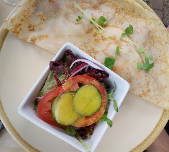 Le Jardin Cafe Restaurant - Hospitality and gastronomy