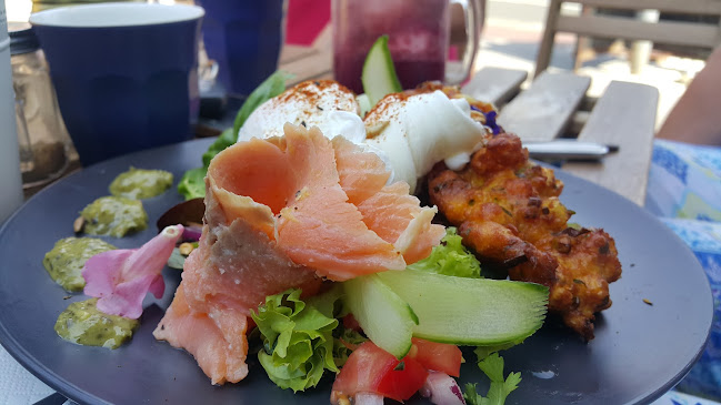 Comentarii opinii despre Yarnsy's Cafe & Art Space