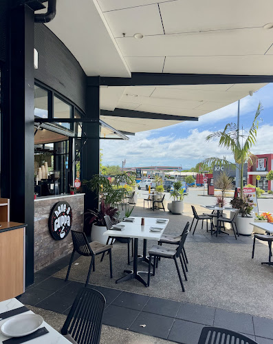 Surfers Pizza & Kebab ( SPK Arundel)