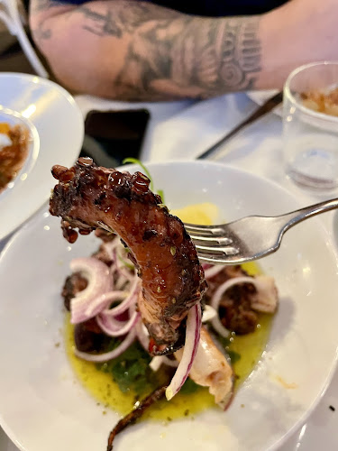 Ground, Level 1/5 Kyabra St, Newstead QLD 4006