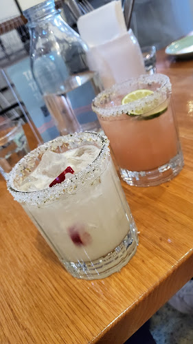 Fonda Mexican Windsor