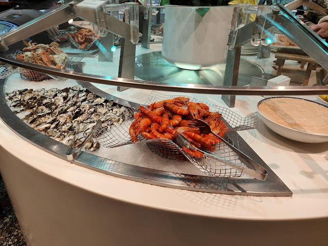 Comentarii opinii despre Feast at Sheraton Grand Sydney Hyde Park