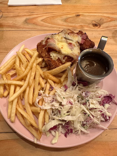 Opinii despre Aunty Ed's Restaurant and Bar în Katoomba - Hospitality and gastronomy