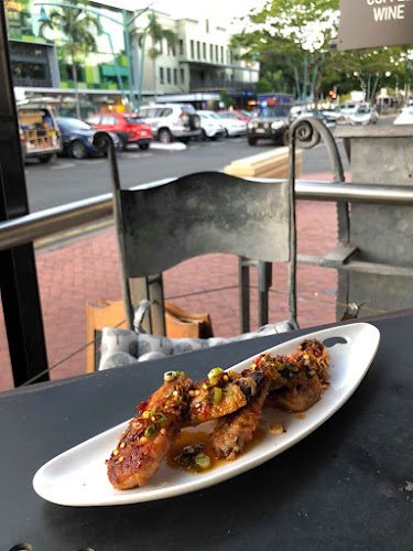 Comentarii opinii despre Perrotta's at the Gallery