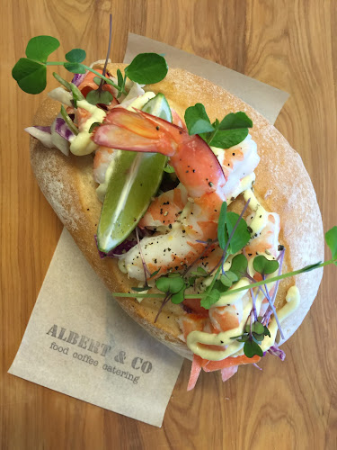 Albert & Co - Lakes Entrance