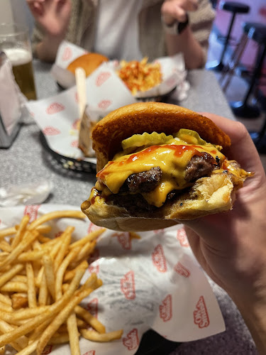 Opinii despre OK. Smash în Geelong - Hospitality and gastronomy