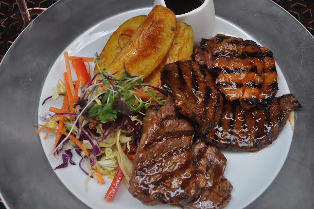 Ginger Olive | Restaurant and Grill