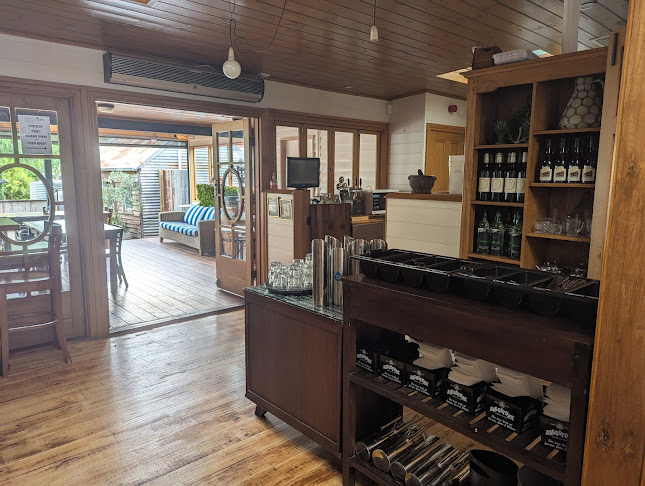 321 Cafe Learmonth - Hospitality and gastronomy