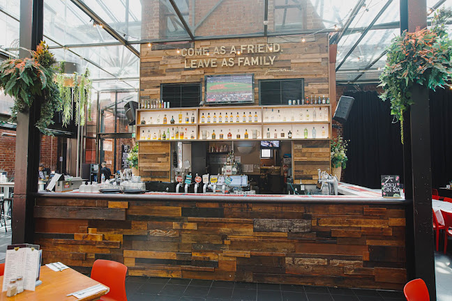 Royal Melbourne Hotel