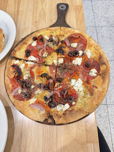 Comentarii opinii despre Toscanini's Cafe & European Restaurant & Gelato Bar