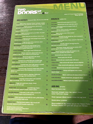 Opinii despre Two Doors Up Cafe & Bar în Fairy Meadow - Hospitality and gastronomy