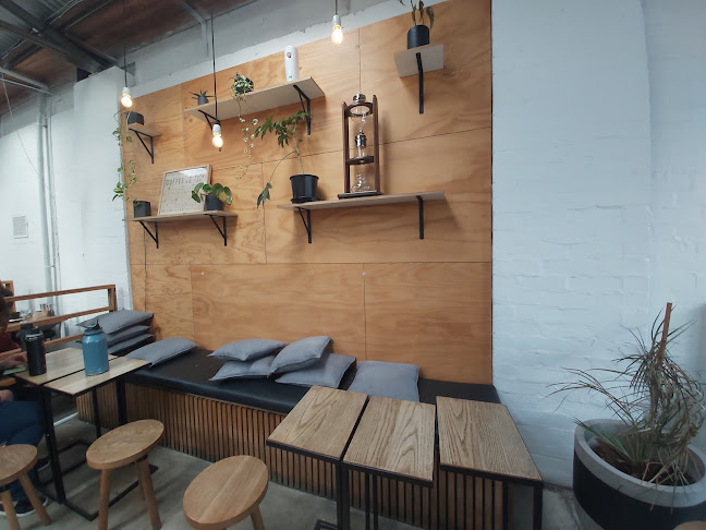 Comentarii opinii despre King Of The Castle Cafe