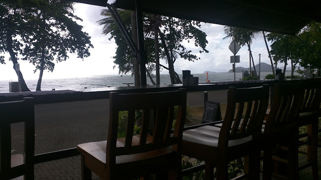 Opinii despre Coffee Haven & FLIP'T în Palm Cove - Hospitality and gastronomy