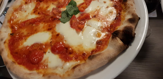 Rocca's - Hospitality and gastronomy