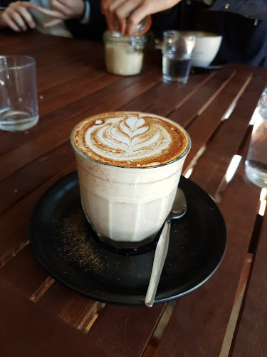 Comentarii opinii despre Leaf & Bean