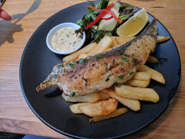 Comentarii opinii despre Louca's Restaurant