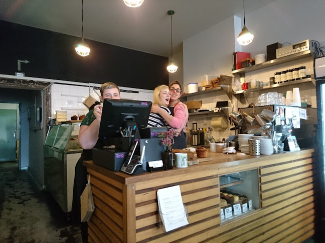 Nola's Foodstore Catering