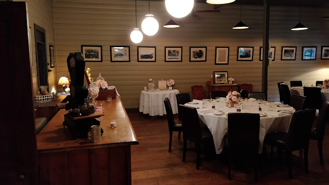 39 Harry Graham Dr, Kembla Heights NSW 2526