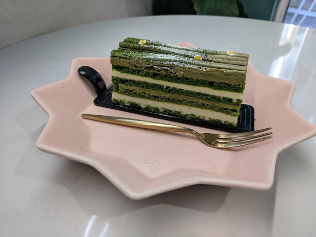 Dulcet Cakes & Sweets - Hospitality and gastronomy