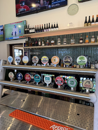 108 Main S Rd, Hackham SA 5163