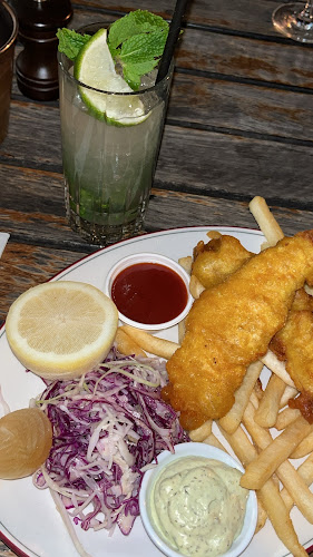 Half Moon - Hospitality and gastronomy