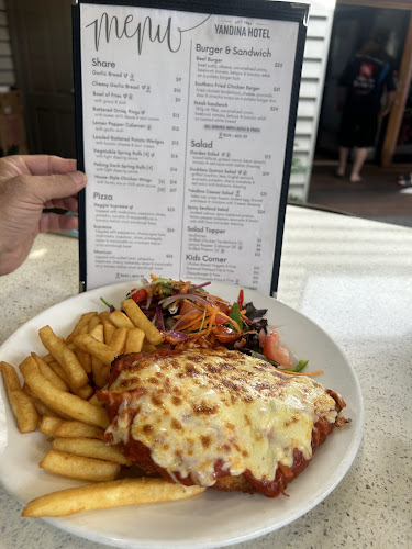 Comentarii opinii despre Yandina Hotel