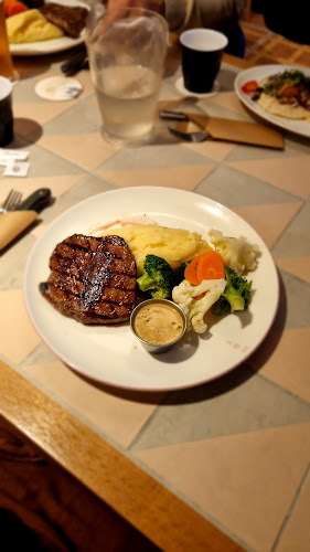 Comentarii opinii despre Mermaid Beach Tavern