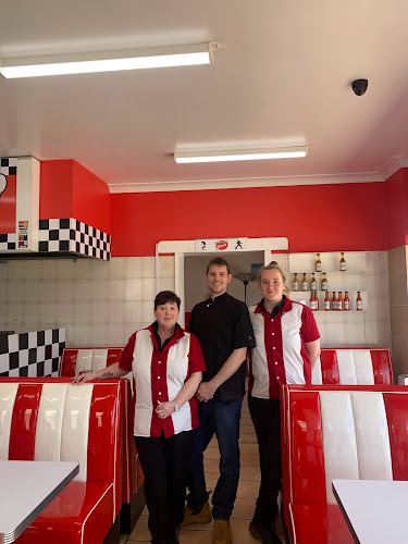 Mumma Jo’s Diner - Hospitality and gastronomy