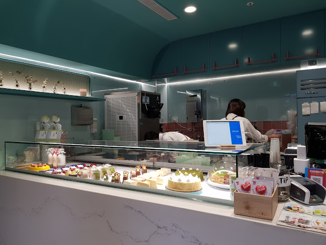 Dulcet Cakes & Sweets - Hospitality and gastronomy