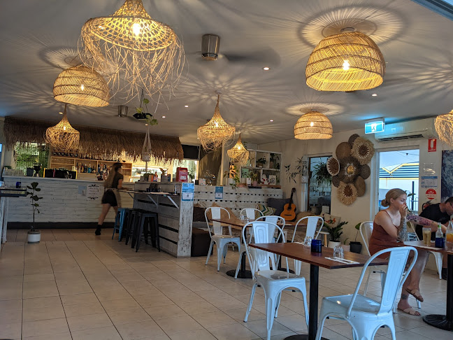 Ebb and Flow Darwin - Hospitality and gastronomy