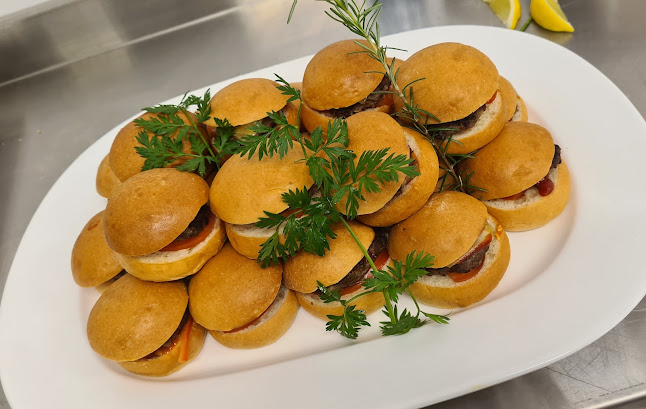 Opinii despre Cherry's Catering & Events Perth în Malaga - Hospitality and gastronomy