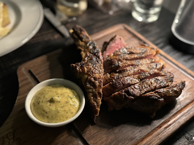 Black Cow Bistro - Hospitality and gastronomy