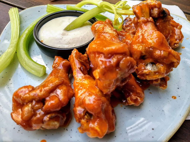 Comentarii opinii despre Buffalo Bar