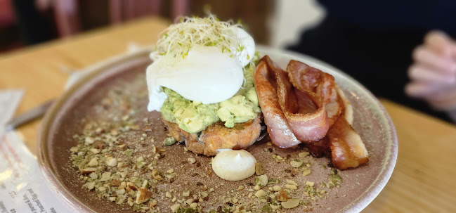 Funkey Monkey Cafe - Hospitality and gastronomy