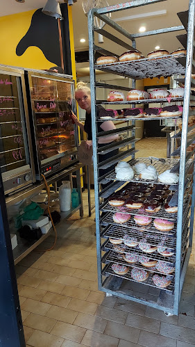 Comentarii opinii despre Banana Boogie Bakery