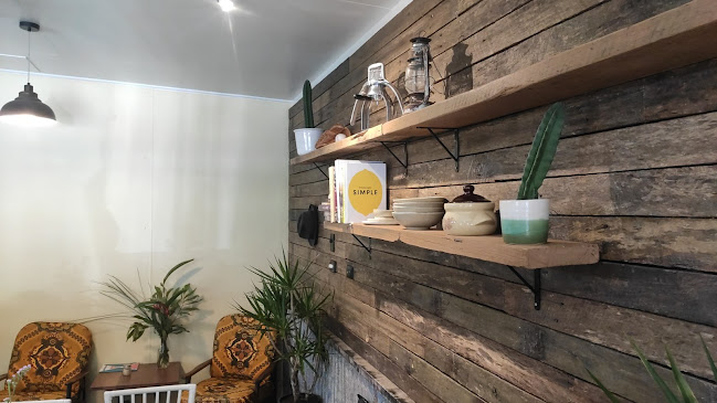 Elwood Cafe Burringbar