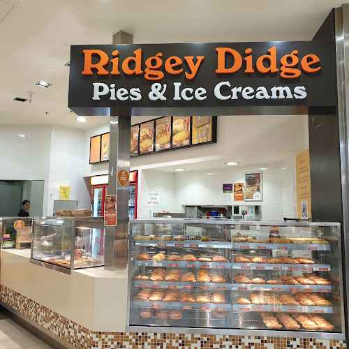 Ridgy Didge Pies Park Beach Plaza