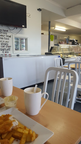 Strait Off The Boat - Hospitality and gastronomy