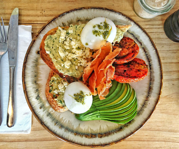 Comentarii opinii despre Tuckshop Bondi Junction