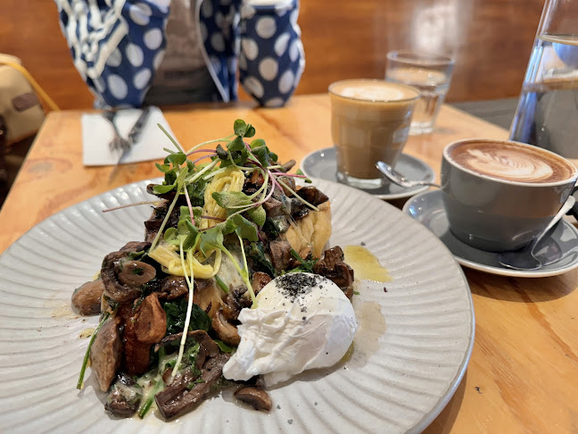 72 Grafton St, Cairns City QLD 4870