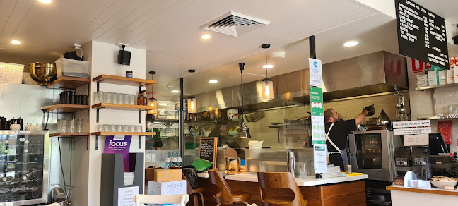 Comentarii opinii despre Ernies Kitchen