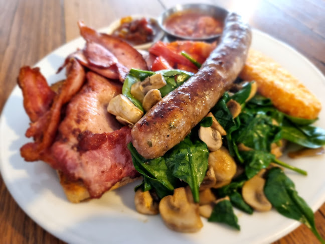 47 Mollison St, Kyneton VIC 3444