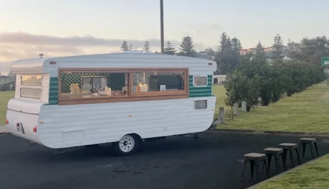 Piccolo Coffee Van - Hospitality and gastronomy